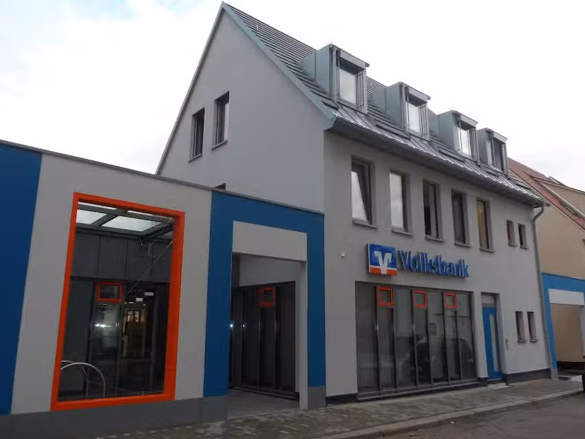 a-MAK MAKLERKONTOR FÜR IMMOBILIEN GMBH