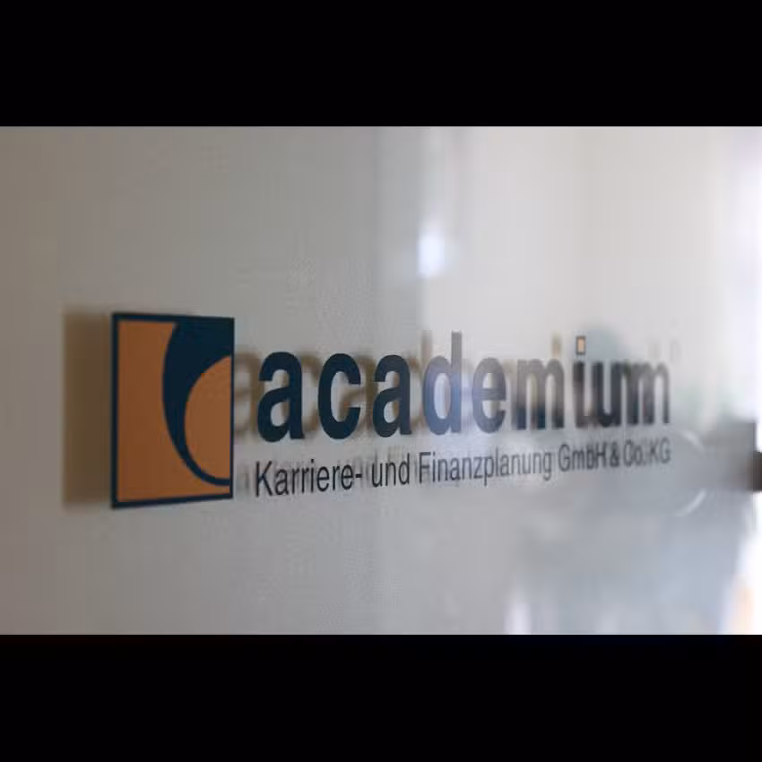 academium Karriere- und Finanzplanung GmbH & Co.KG