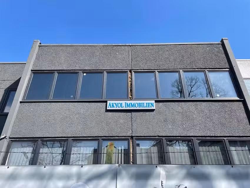 Akyol Immobilien GmbH