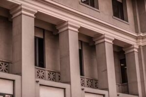 Alexander Kourkoudialos Immobilien-Service Management