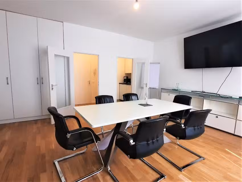 Alpin Real Estate Projektentwicklungs- und Vertriebs GmbH & Co. KG