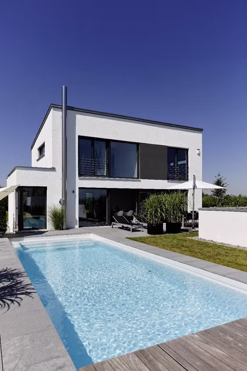 Anugraha Schloß Lindich GmbH Immobilien