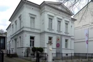 CM Immobilienmanagement GmbH