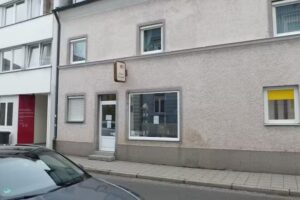 Deutsche Bank Immobilien Armin Wastl, selbstständiger Immobilienberater