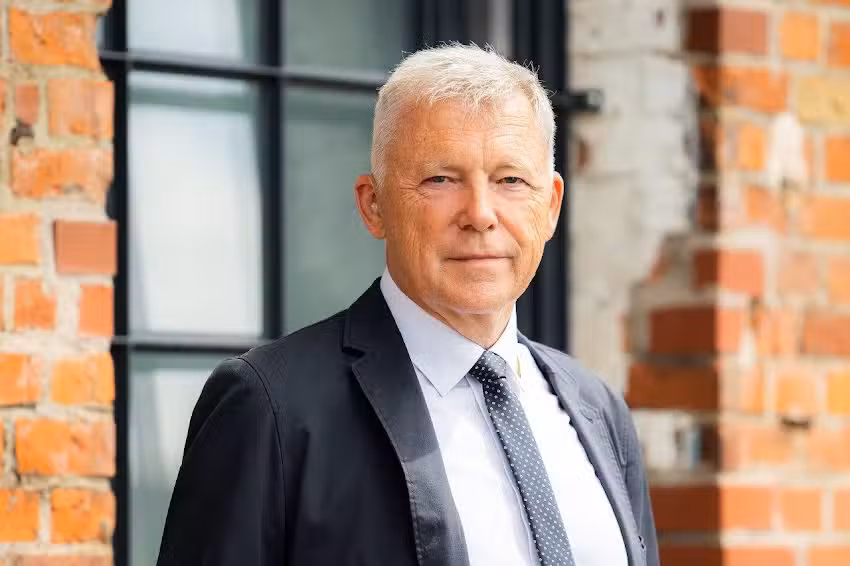 Deutsche Bank Immobilien Birte Kölln, selbstständige Immobilienberaterin