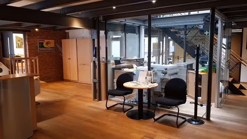 Deutsche Bank Immobilien Diane Thies, selbstständige Immobilienberaterin