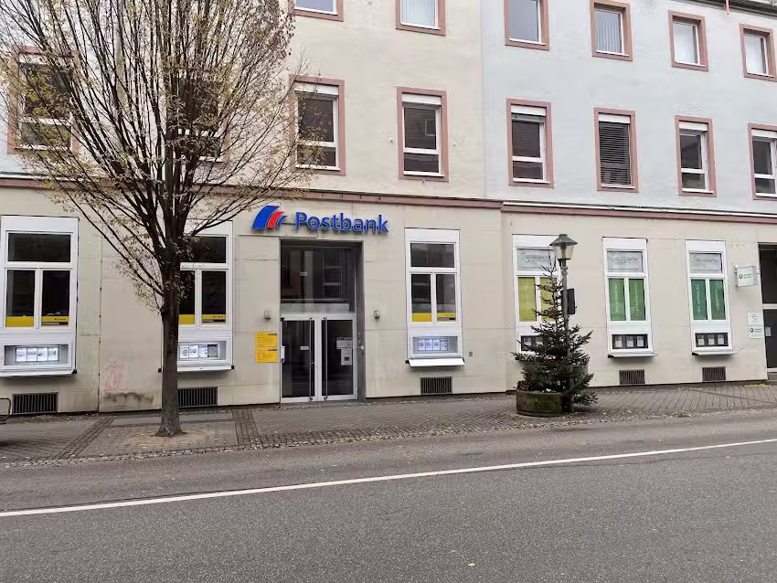 Deutsche Bank Immobilien Michael Gegg, selbstständiger Immobilienberater