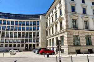 Deutsche Bank Immobilien Sönke Karwei, selbstständiger Immobilienberater