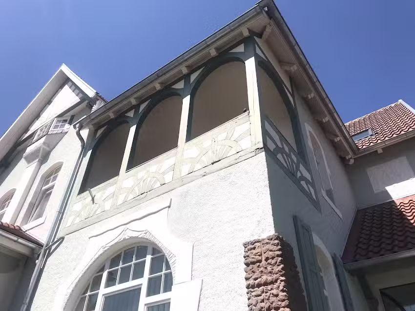 DeZt Real Estate Group