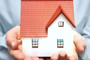 Dominik Kassel – Zertifizierter Sachverständiger (DIN ISO 17024) für Immobilienbewertung in Karlsruhe und Umgebung.