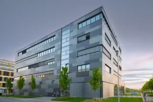 Elakari GmbH/Elakari Estate GmbH