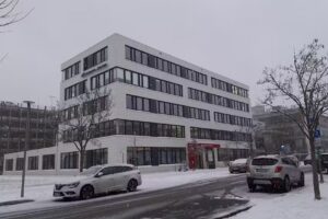 EUROPA-CENTER Forschungshalle Berlin Adlershof