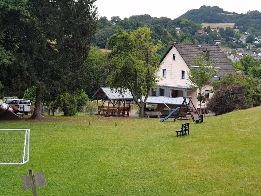 Ferienhaus JANA – Urlaub in der Vulkaeifel