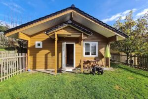 Ferienhäuser -Hundeparadies Eifel oHG