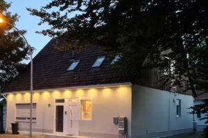 ferienwohnung-32609.de