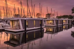 Floating Homes