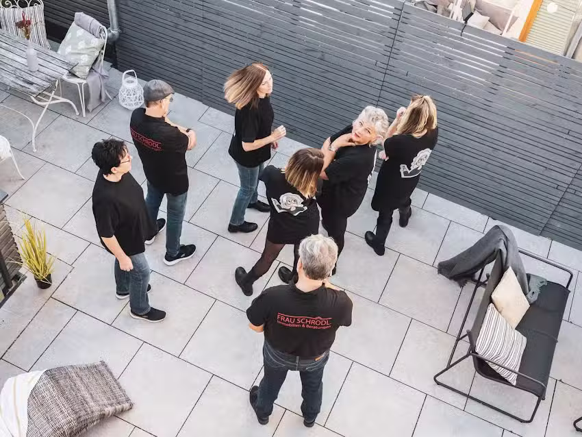 FRAU SCHRÖDL. Immobilien & Beratungen