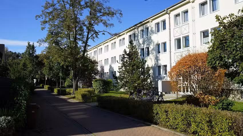 Gemeindliche Wohnungsgesellschaft Kleinmachnow mbh -gewog-