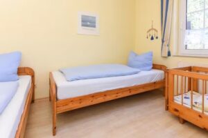 Gemütliche Ferienwohnungen Bensersiel: Haus Kapitäns Kajüte