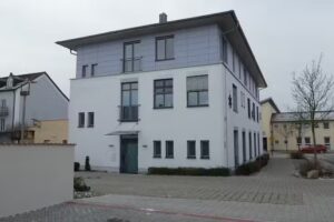 Geschäftsstelle Wallersdorf – VR-Bank Landau-Mengkofen eG