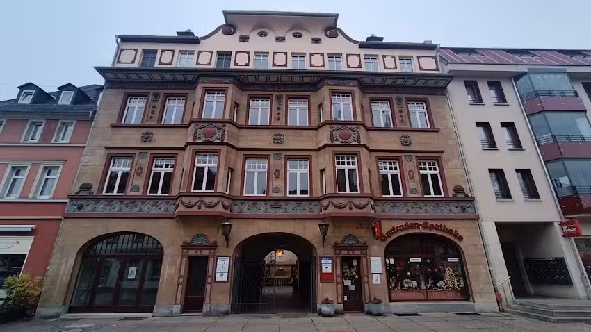 GIV Gesellschaft f. Immobilienentwicklung u.-Vertrieb mbH