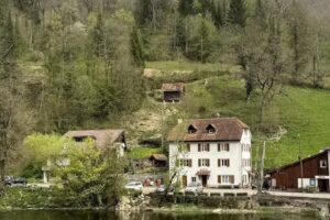 GT24 Real Estate GmbH