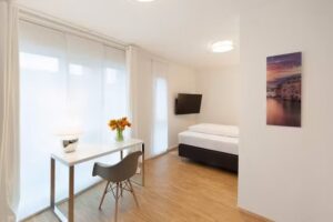 Hannover-Living GmbH