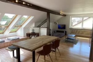 HC24 GmbH & Co. KG – Möbliert Wohnen auf Zeit