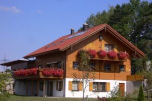 Herbst Immobilien Büro: Niedereschach-Fischbach