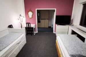 Heubeck Monteurwohnung u. PKW Transport