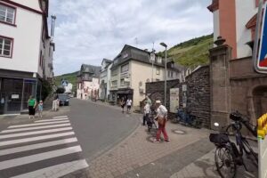 Hollander-Makler Immobilien GmbH & Co. KG