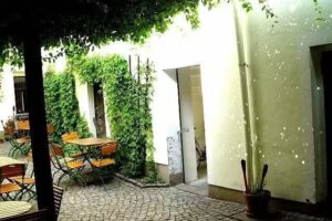 Holtz Hausverwaltungen GmbH