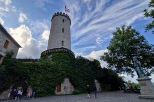 Hüser Immobilien GmbH