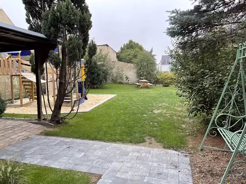 Igelnest Großthiemig