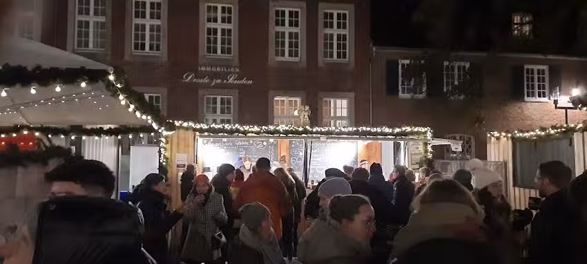 Immobilien-Gesellschaft Droste zu Senden GmbH & Co. KG