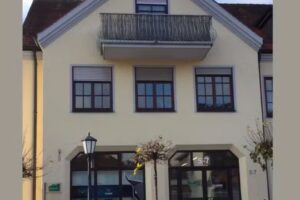 Immobilien Weckerle GmbH & Co. KG