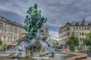 Immobilienmakler Dipl.-Ing.(FH) Christian Reinhart