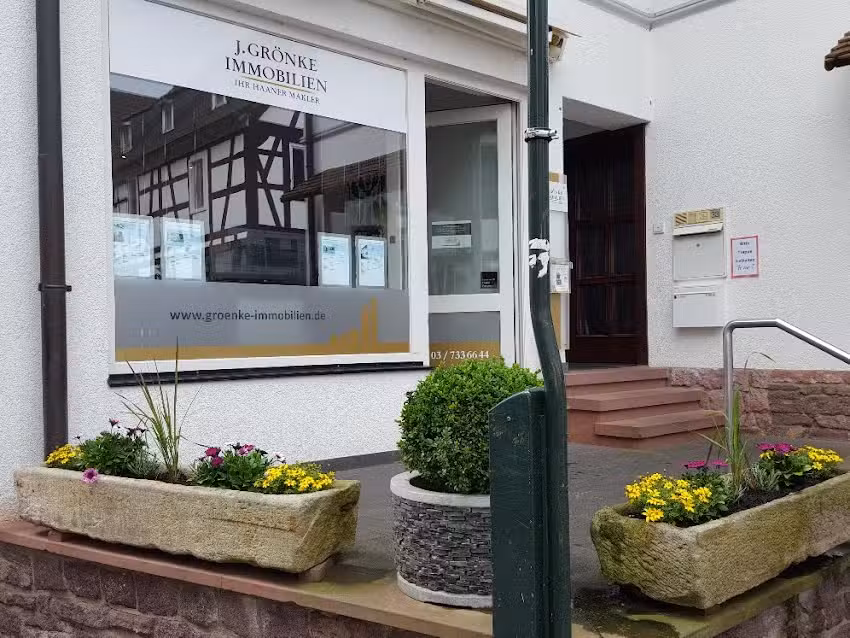 J. Grönke Immobilien – Ihr Haaner Makler
