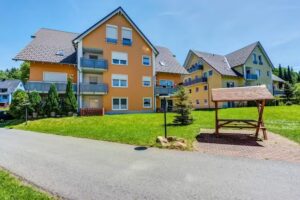 K.D.H Hausverwaltung Wohnanlage Lindenallee 14-20