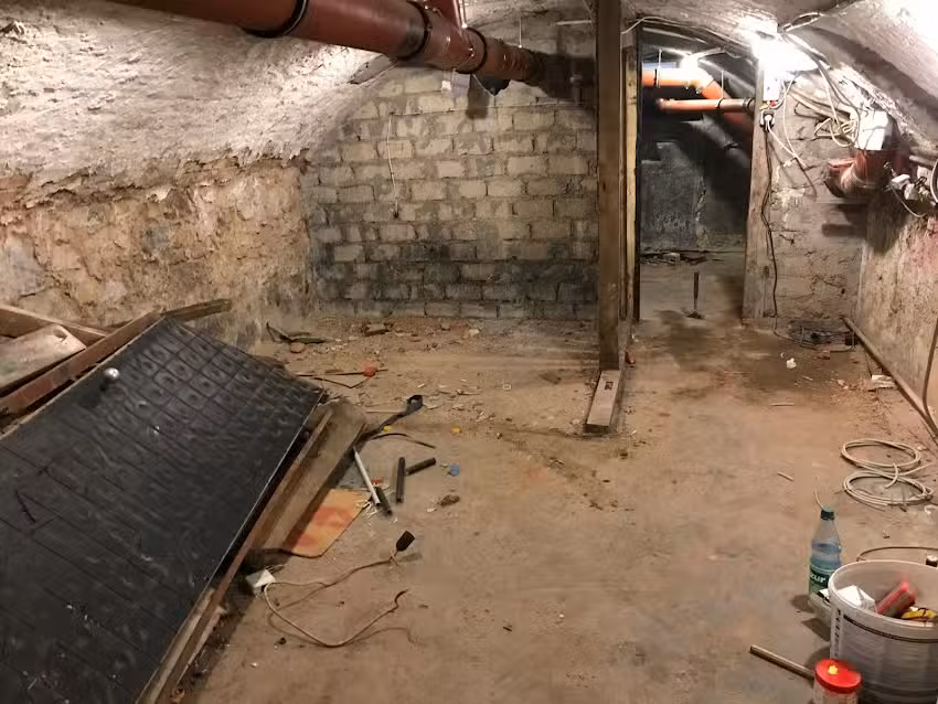 KK Immobilien-Service – KK V. GmbH –