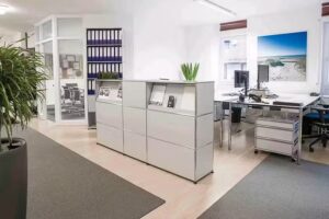 Kontrast- Gesellschaft für Haus- und Grundbesitz mbH