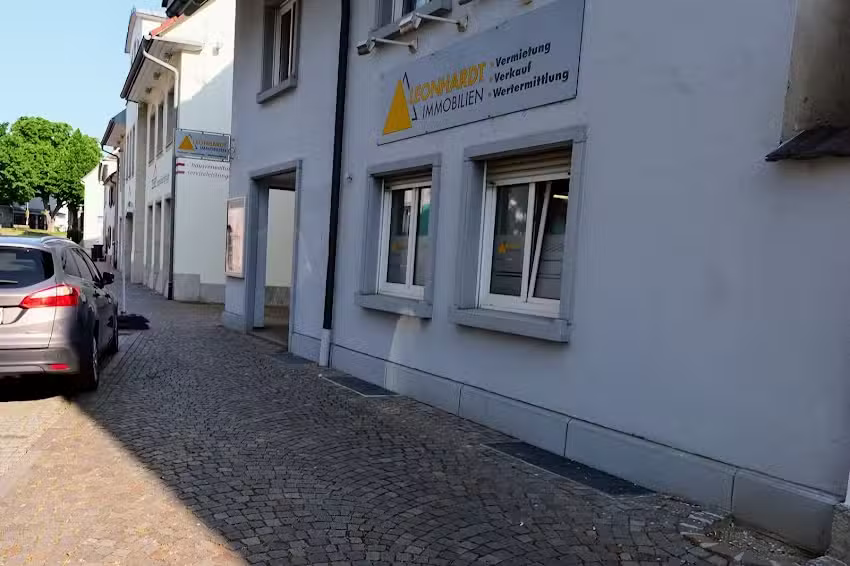 Leonhardt-Immobilien GmbH & Co. KG