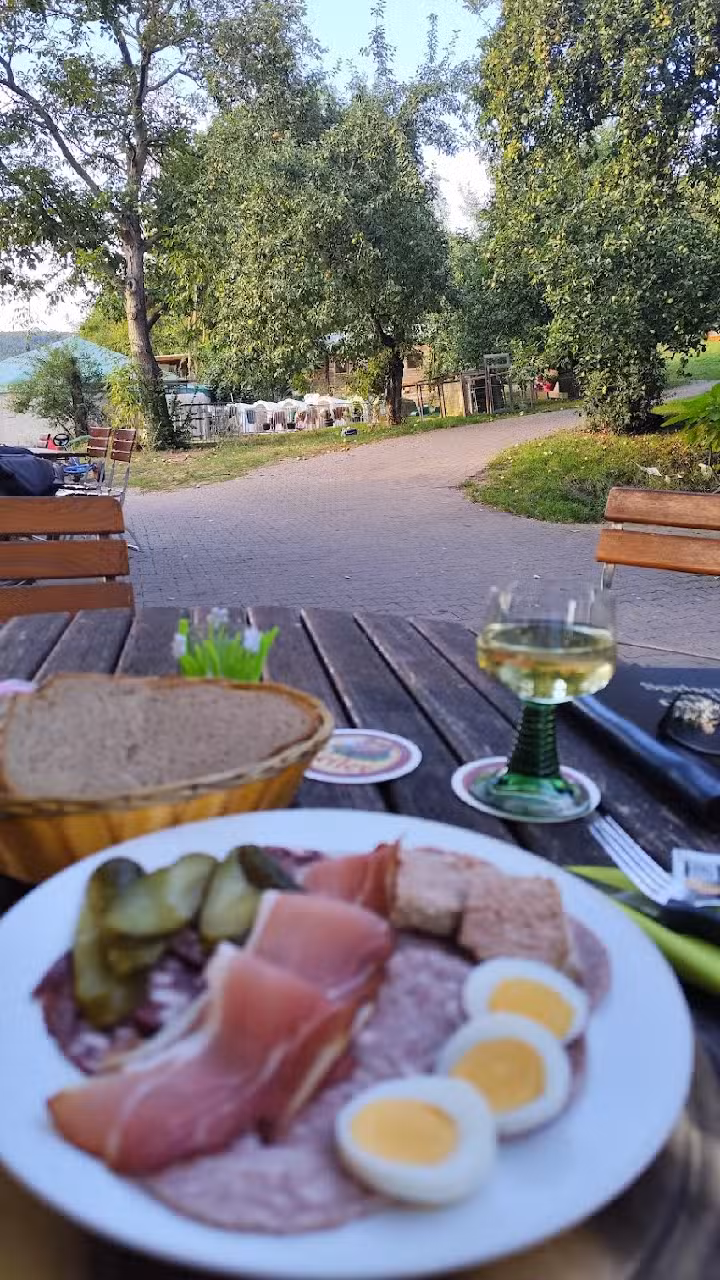 Maintalhof Gästezimmer und Bauernhofcafe