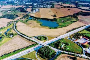 PHE Land + Haus GmbH & Co. KG