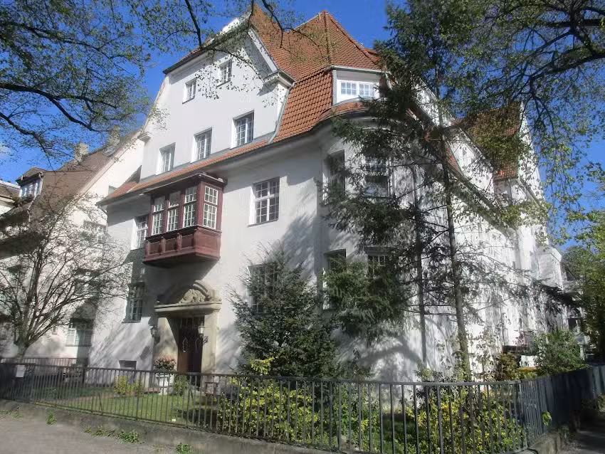 Q2-Berlin Immobilienvertriebs GmbH