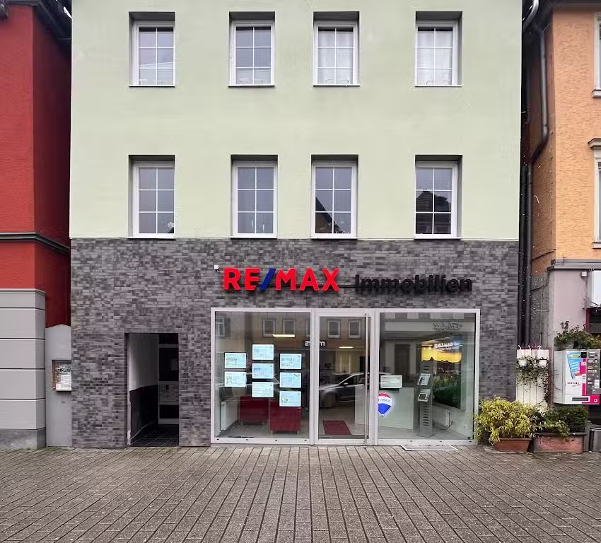 RE/MAX Dein Makler Team | Immobilienmakler Göppingen