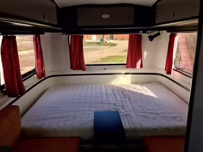 Retro-Camper auf Auszeit 27