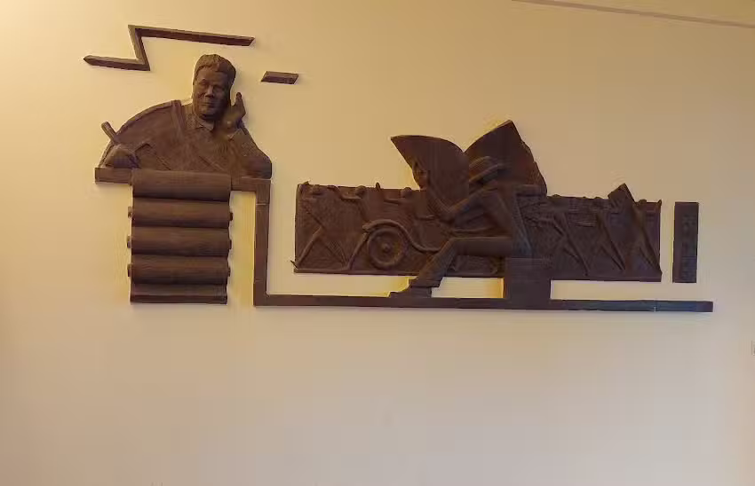 Sademach & Bäuerlein Haus- und Grundbesitz GmbH