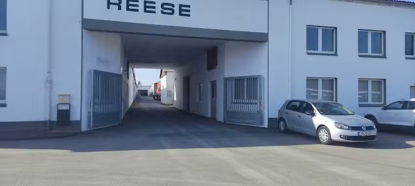 Sauernfeldweg 35 Immobilien GmbH & Co. KG