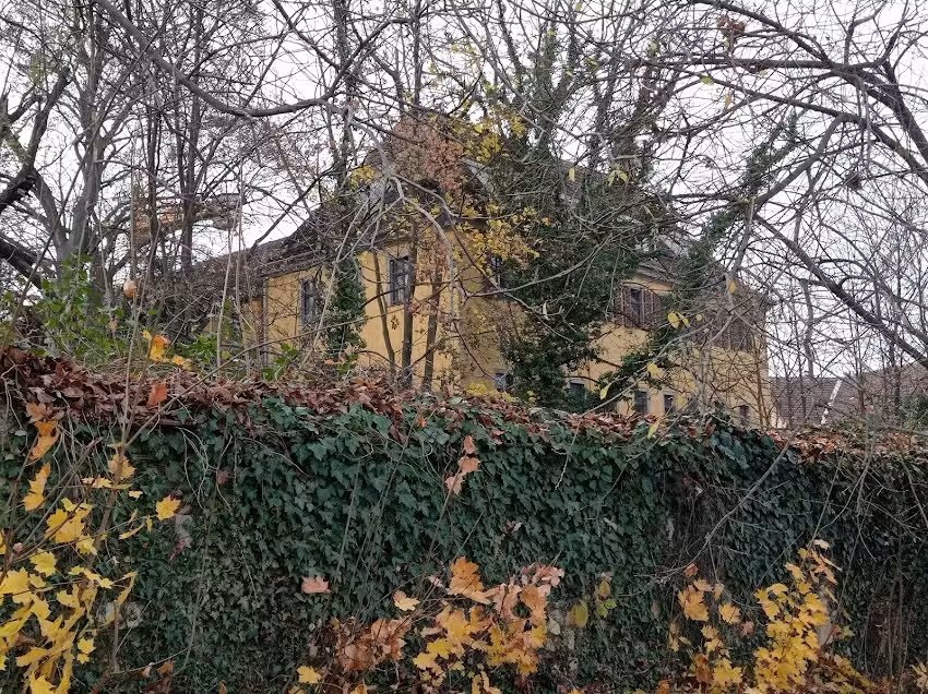 Schloß Borthen GmbH